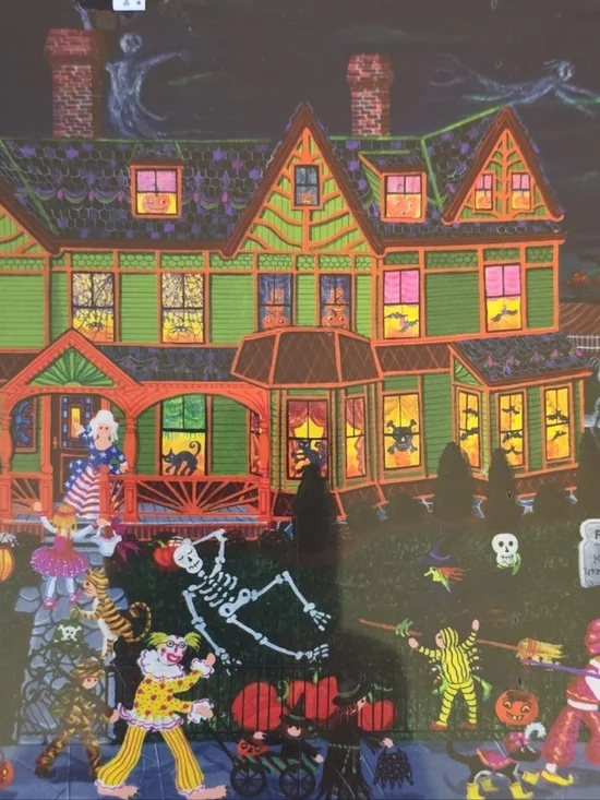 Studio Puzzle 500-Piece Halloween House Puzzle - Green - Picture 2 of 2